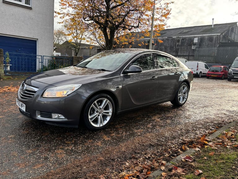 Vauxhall, INSIGNIA, Hatchback, 2010, Manual, 1956 (cc), 5 doors