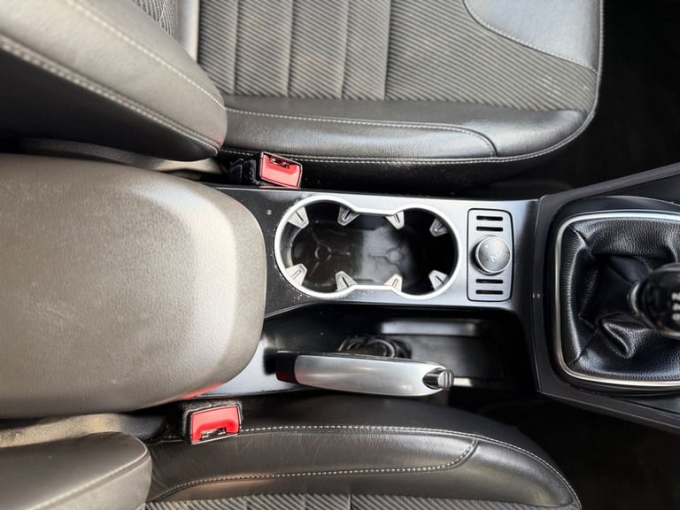 2015 65 FORD KUGA 2.0 TDCI TITANIUM SUV 5DR DIESEL MANUAL 2WD EURO 6 (S/S) (150