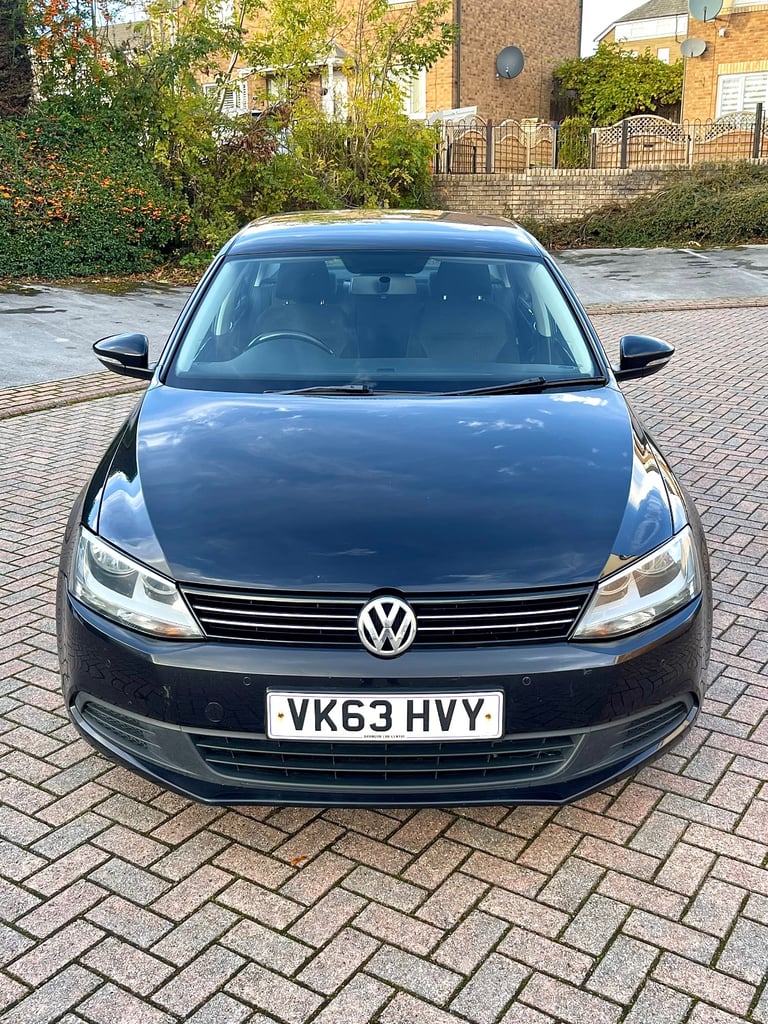 AUTOMATIC! 2013 VOLKSWAGEN JETTA 1.6 TDI SE BLUEMOTION TECH AUTO DSG MK6 SALOON BLACK