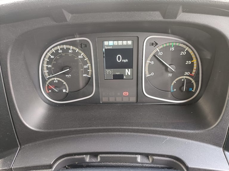 MERCEDES ATEGO 818, 2020 20, DROPWELL BOX