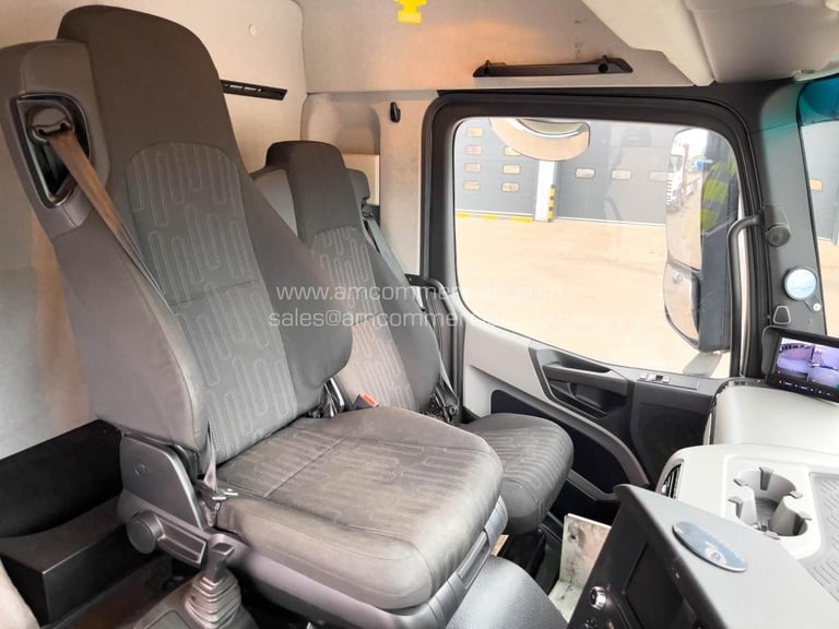 2018 (18) MERCEDES-BENZ ANTOS 1824L 18T SINGLE TEMP FRIDGE TRUCK