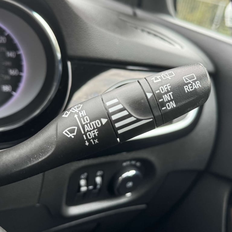 2019 Vauxhall Astra 1.4T 16V 150 SRi Vx-line Nav 5dr HATCHBACK PETROL Manual
