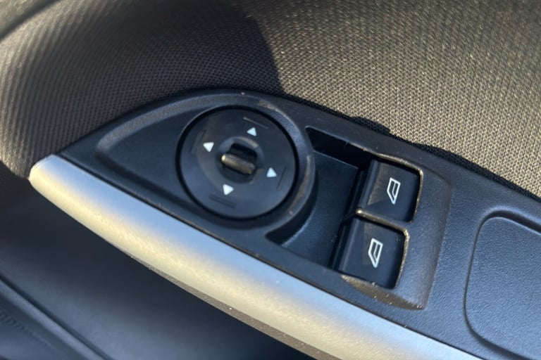  Ford Focus 1.0t Ecoboost Zetec Edition Hatchback 5dr Petrol Manual Euro 6 s/s