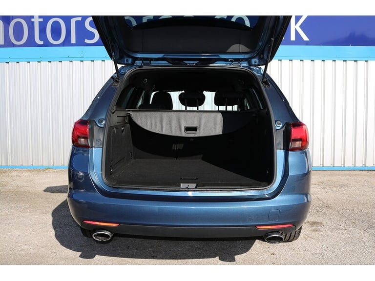 2017 Vauxhall Astra i Turbo SRi Estate Petrol Manual