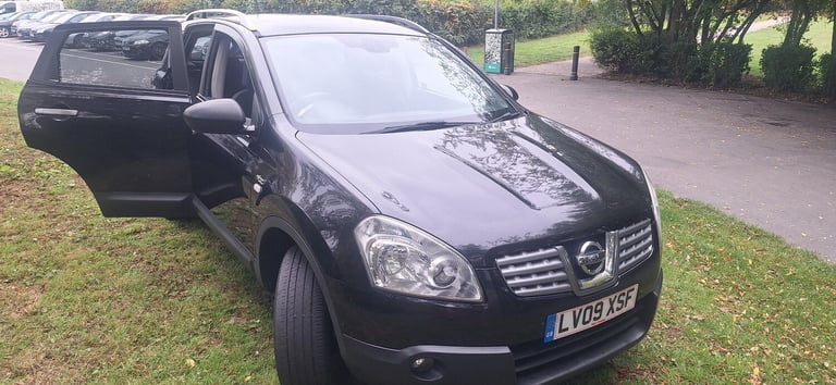 image for 2009 Nissan Qashqai 2.0 n-tec Hatchback 5dr Petrol CVT 2WD (189 g/km  139 bhp)