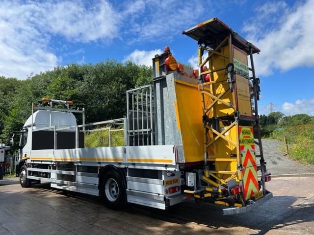 2018 Iveco Eurocargo 180-250 Euro 6 sleeper cab 25ft traffic managment King IPV
