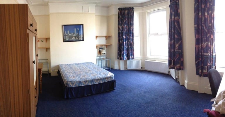 House with Double Rooms Available for Rent - 90 Malone Avenue Belfast 