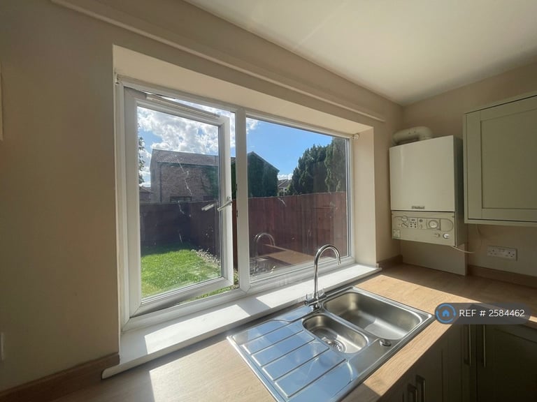 3 bedroom house in Church Lane, Littleport, CB6 (3 bed) (#2584462)
