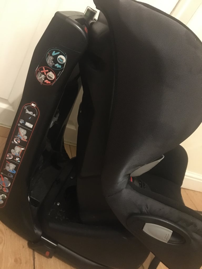 MaxiCosi Axiss Car seat 