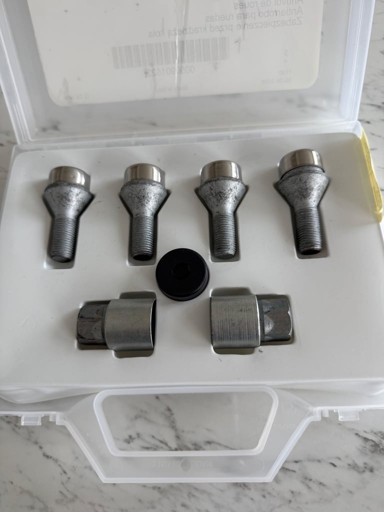image for Motorhome locking wheel nuts