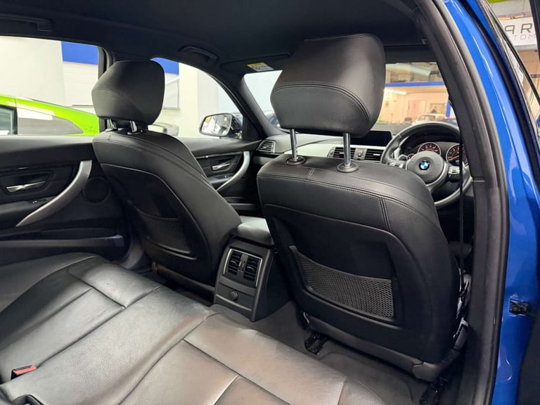 2018 BMW 3 Series 330e M Sport 4dr Step Auto SALOON PETROL/ELECTRIC Automatic