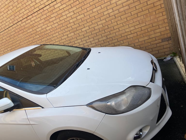 Ford, FOCUS, Hatchback, 2011, Manual, 1596 (cc), 5 doors