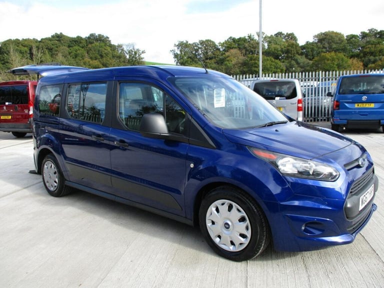 Ford Tourneo Connect Zetec 2015 1.5 TDCi Manual