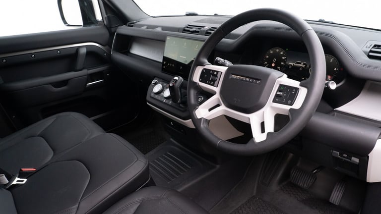 2025 Land Rover Defender (25 Reg) 90 3.0 D250 S Hard Top Commercial (3 Seat) (+VAT) Panel Van Die...