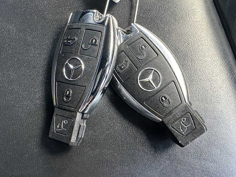 2023 Mercedes-Benz V-Class V220 d AMG Line 5dr 9G-Tronic [Extra Long] Estate Diesel Automatic