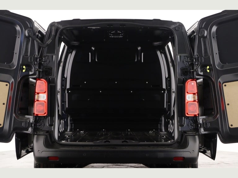 2025 Peugeot Expert 1.5 BlueHDi 120 Professional Van PANEL VAN DIESEL Manual