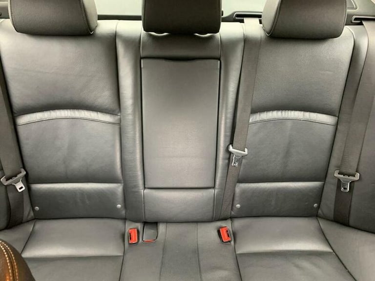  BMW 5 Series 3.0 535i Luxury Auto Euro 6 (s/s) 4dr Petrol Automatic
