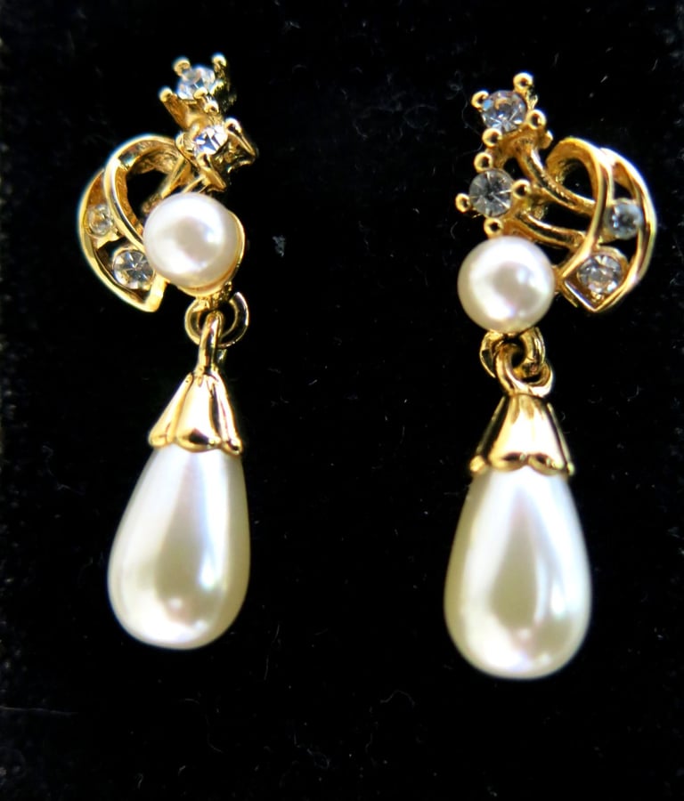 14ct Gold plated Drop  Earrings 