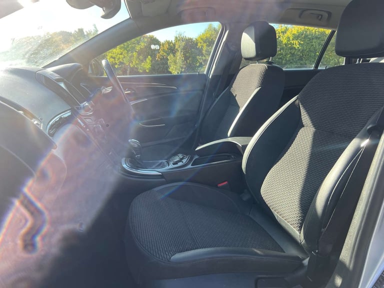 2014 Vauxhall Insignia 2.0 Insignia Tech Line CDTi ecoFLEX S/S 5dr Estate Diesel Manual