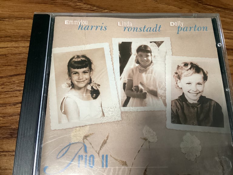 image for EMMYLOU HARRIS, LINDA RONSTADT, DOLLY PARTON..TRIO 11
