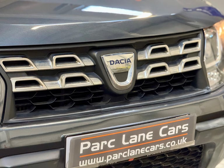 2017 Dacia Duster 1.2 TCe Prestige SUV 5dr Petrol Manual 4WD Euro 6 - FOUR