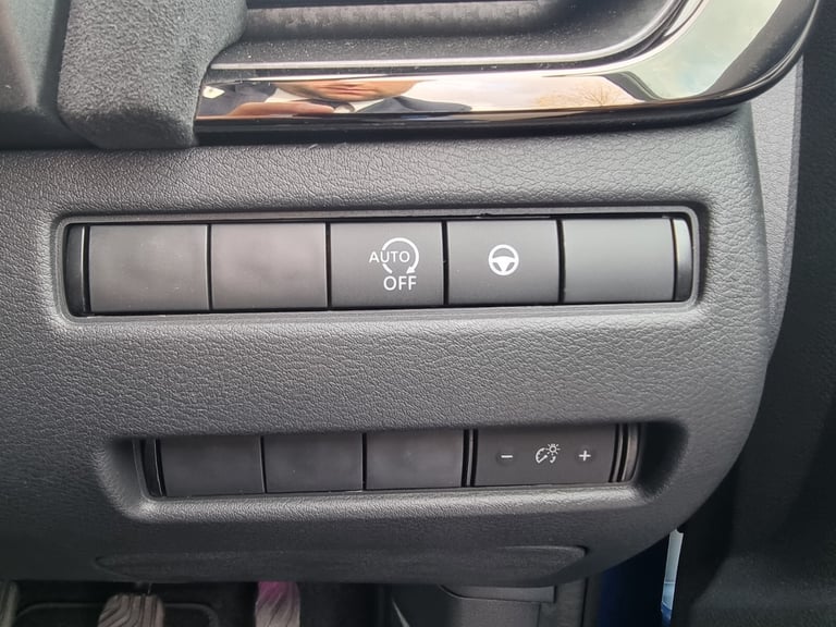 2025 Nissan Qashqai 1.3 DiG-T MH 158 N-Design 5dr Hatchback Petrol Manual