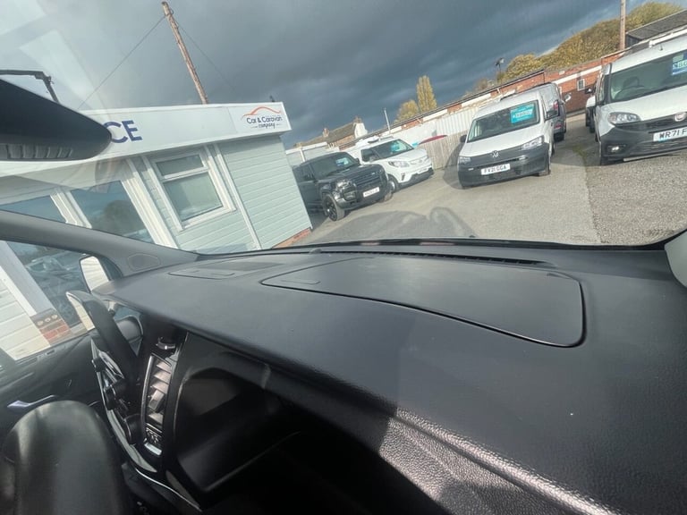 2022 Ford Tourneo Custom 2.0 EcoBlue 130ps L/R 8 Seater Titanium Auto MPV DIESEL Automatic