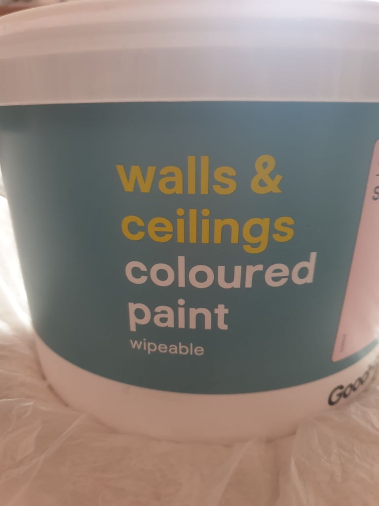 GoodHome silk emulsion paint
