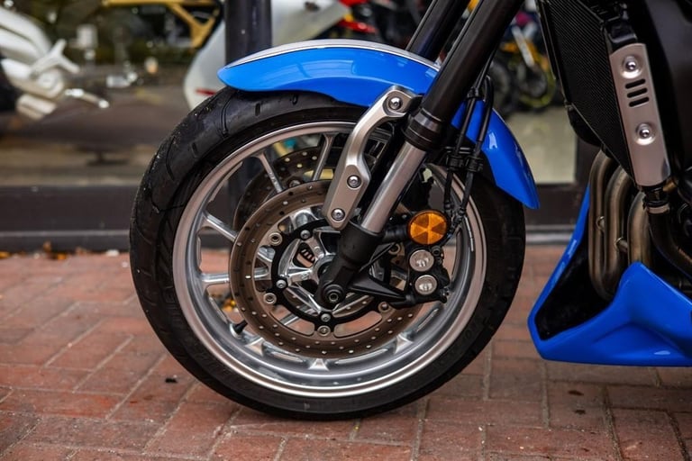 Yamaha XSR900 LOW MILES ! RD FAIRINGS ! AKRO ! STUNNING