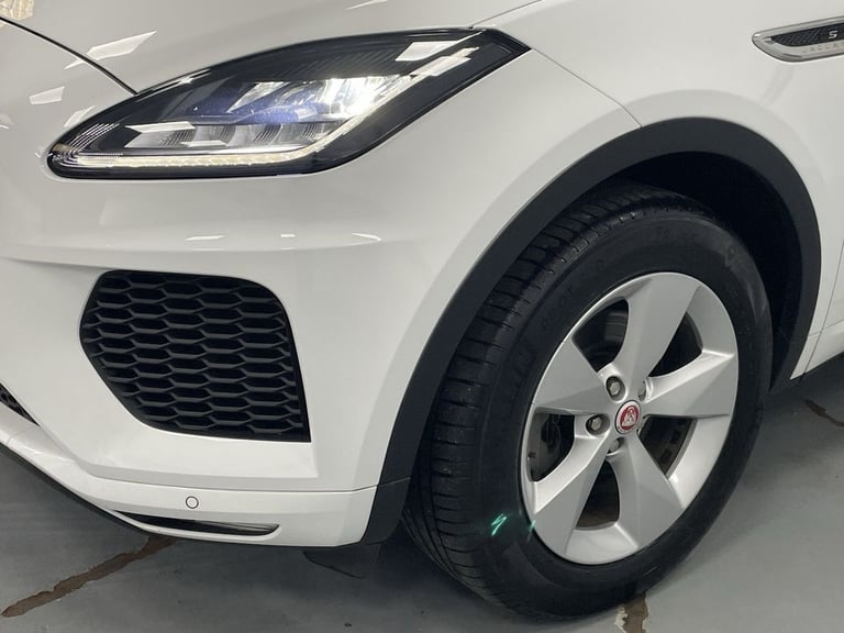 2019 Jaguar E-Pace 2.0 D150 R-Dynamic S SUV 5dr Diesel Manual Euro 6 (s/s) (150 ps) - AA INSPE ES...