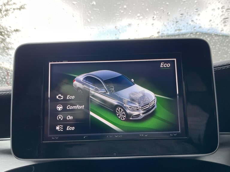 2014 Mercedes-Benz C Class 2.1 C250 BlueTEC AMG Line G-Tronic+ Euro 6 (s/s) 4dr SALOON Diesel Aut...