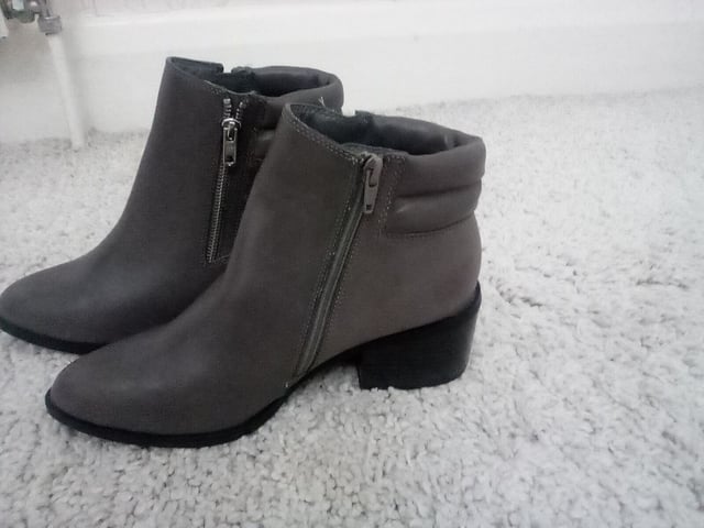 Ladies grey ankle boots size 5 deals