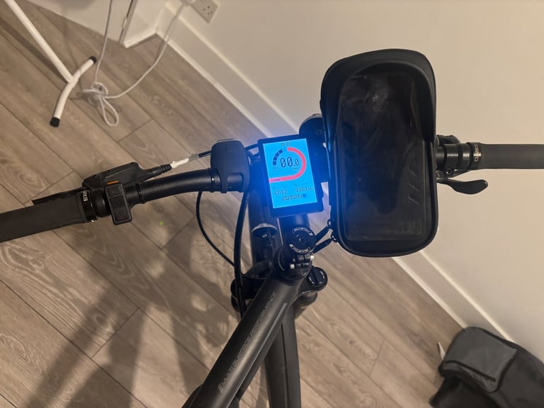 Carrera Crossfire E Mens Electric Hybrid Bike 2.0 - Frame Large