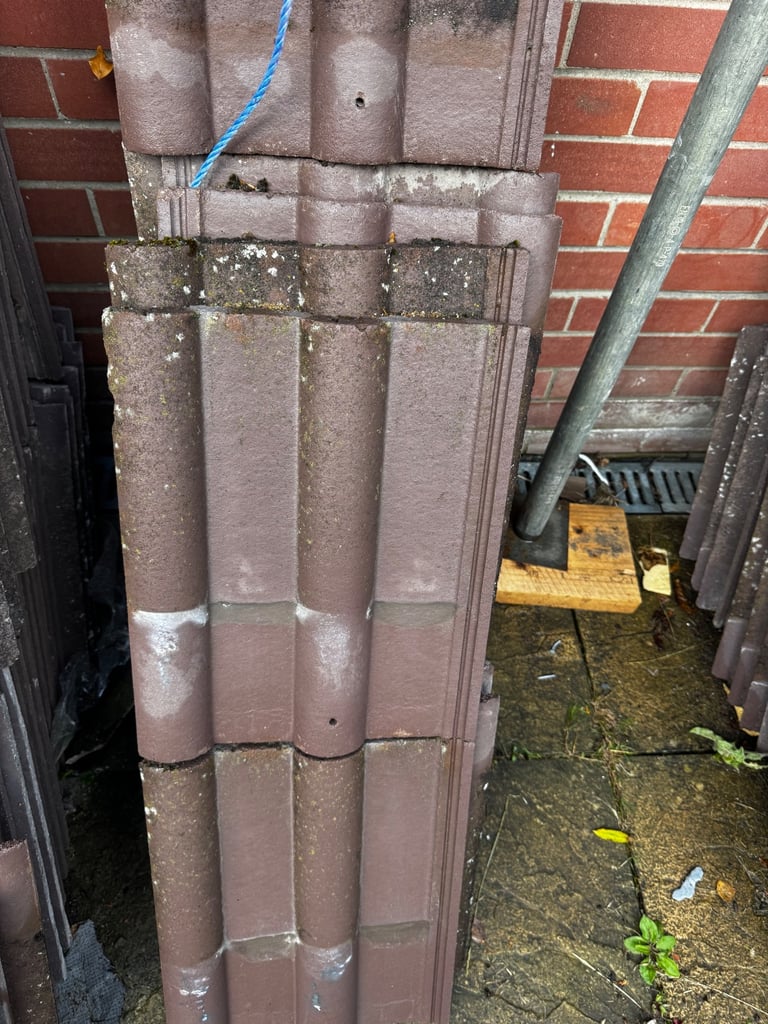 image for Brown double Roman tiles 