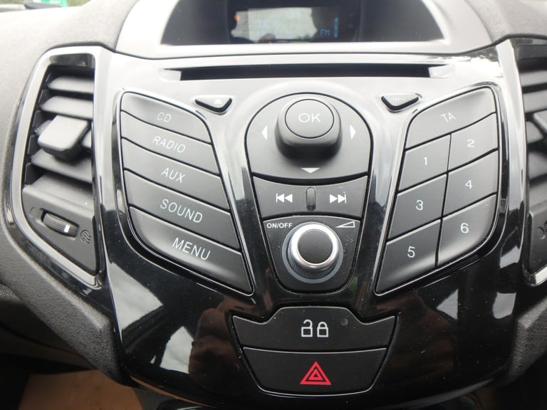 2013 Ford Fiesta 1.25 82 Zetec 5dr...All 13 Service Stamps in the Book HATCHBACK Petrol Manual