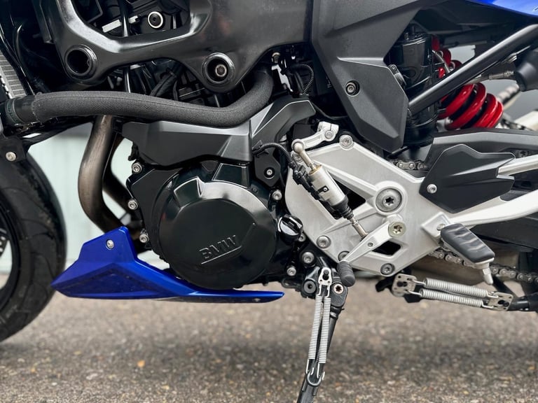 2019/69 BMW F900R SE Motorcycle 