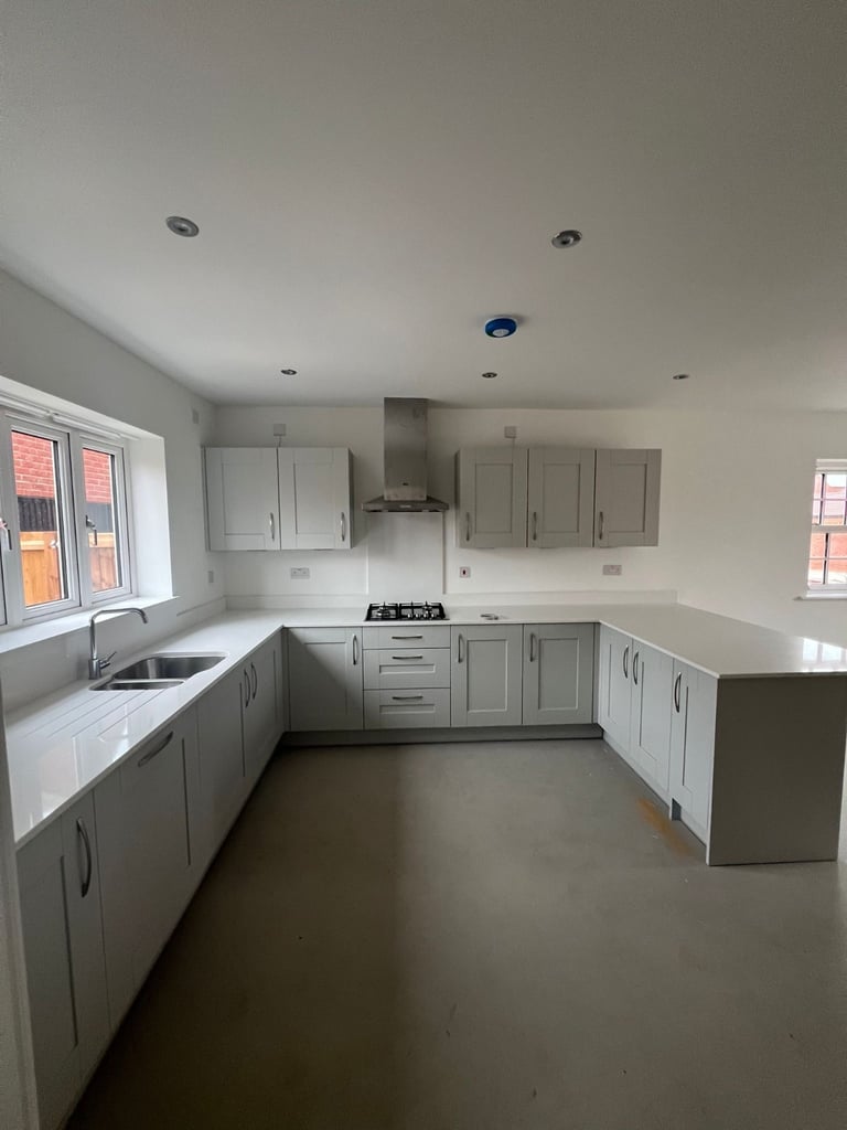 image for Brand new (unused) Symphony Cranbrook Platinum kitchen with AEG Appliances