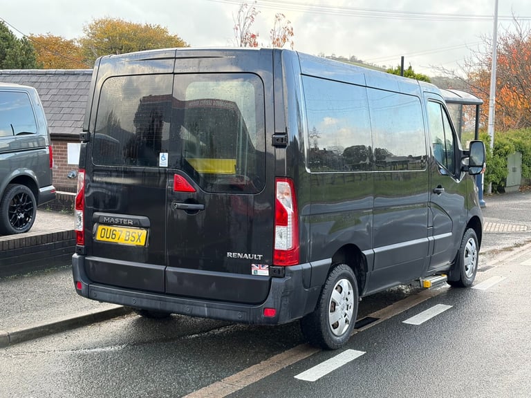 2017 Renault Master SL28 ENERGY dCi 110 Business+ WHEELCHAIR ACCESS/CAMPER PANEL VAN Diesel Manual
