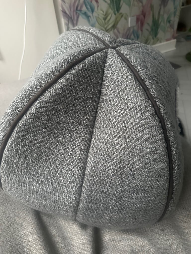Cat Bed 