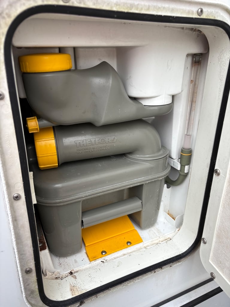 Peugeot, BOXER 320 LWB, 2000, 2446 (cc), full years MOT