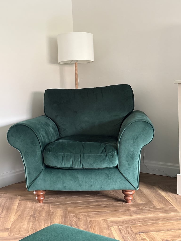 image for DFS armchair 