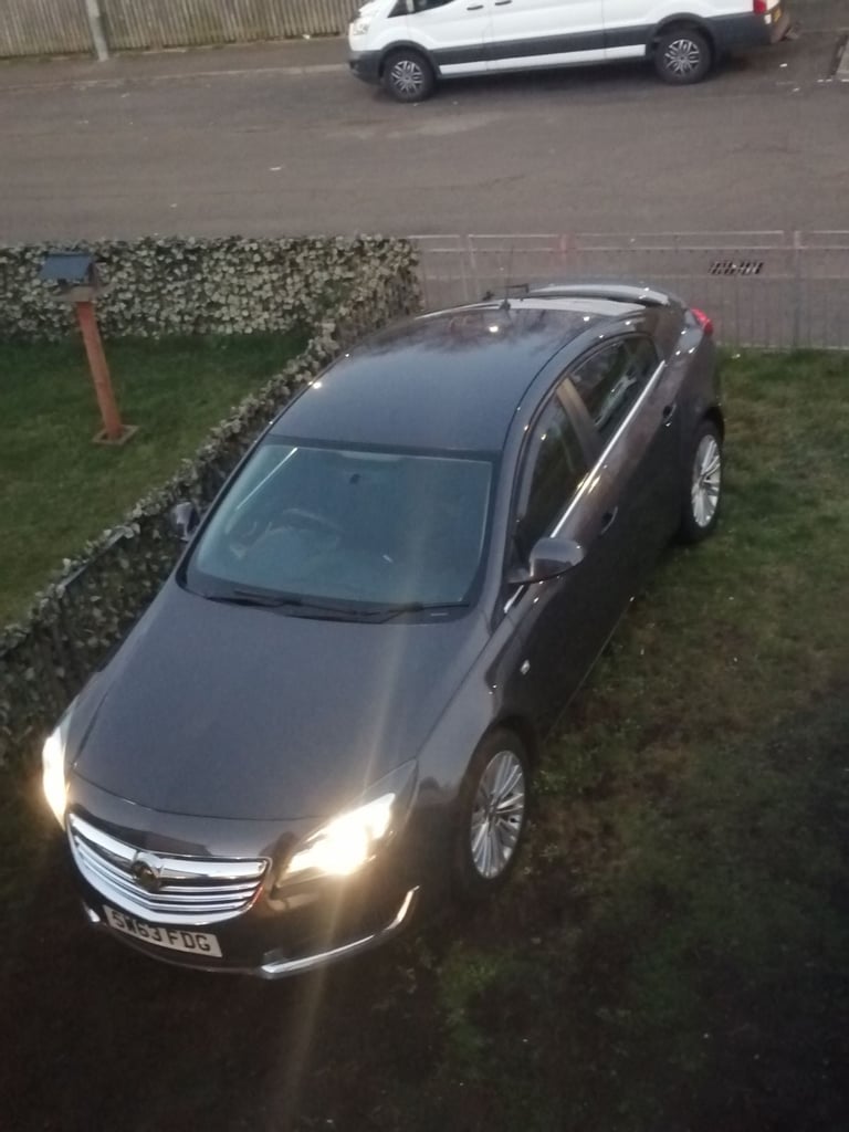 Vauxhall, INSIGNIA, Hatchback, 2013, Manual, 1796 (cc), 5 doors