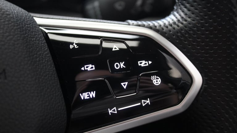 2022 Volkswagen Golf 1.5 TSI 150 R-Line 5dr Petrol Hatchback Hatchback Petrol Manual