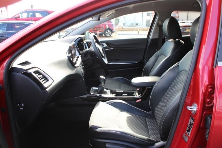 2023 Kia XCeed 1.5 T Gdi 3 Suv 5dr Petrol Manual Euro 6 (s/s) (158 Bhp) HATCHBACK Petrol Manual