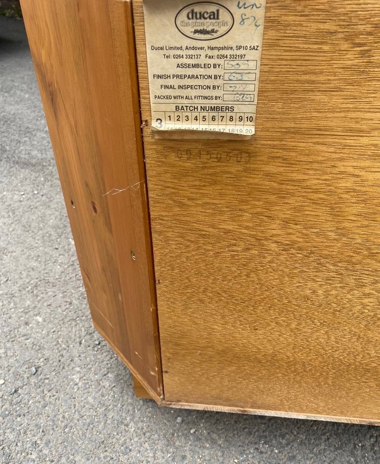 Ducal Pine Corner TV Stand 