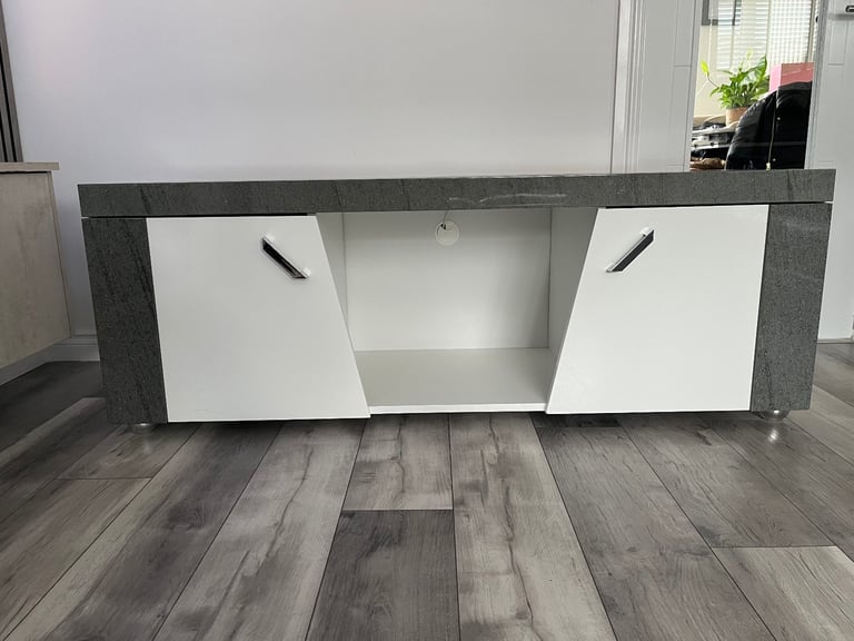 image for Grey & white gloss TV unit