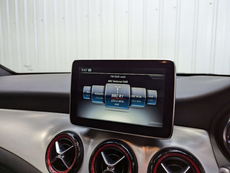 2016 Mercedes-Benz CLA 2.0 AMG CLA 45 4Matic Auto 4WD 4dr Saloon Petrol Automatic