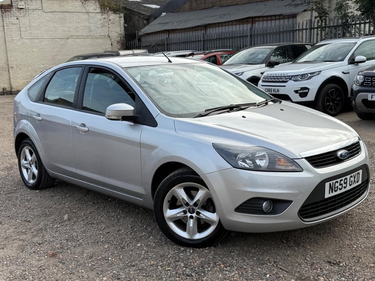 2010 Ford Focus 1.6 Zetec 5dr HATCHBACK Petrol Manual