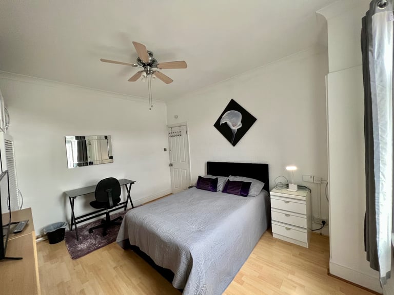 ROOM AVAILABLE TO RENT IN SNEYD GREEN 