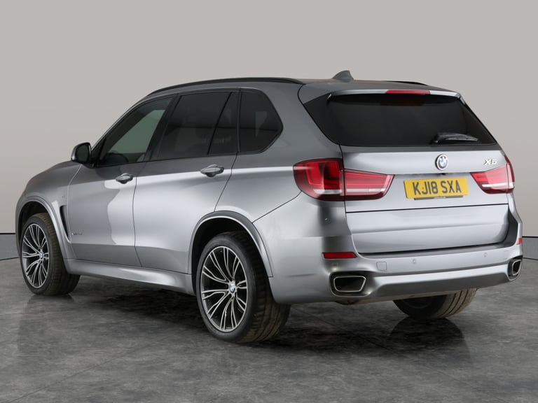 2022 BMW X5 3.0 40d M Sport SUV 5dr Diesel Auto xDrive Euro 6 (s/s) (313 ps) - THIRD-RO Suv Diese...
